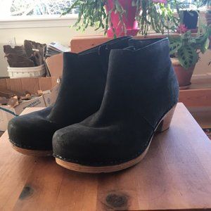 Dansko Boot 36